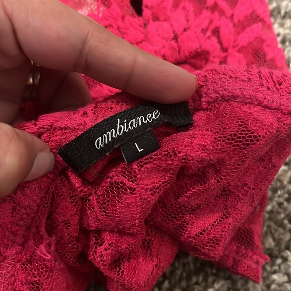 Pink lace off the shoulder top - Picture 3 of 3